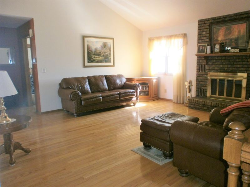 2624 Deborah Dr, Salina, KS 67401