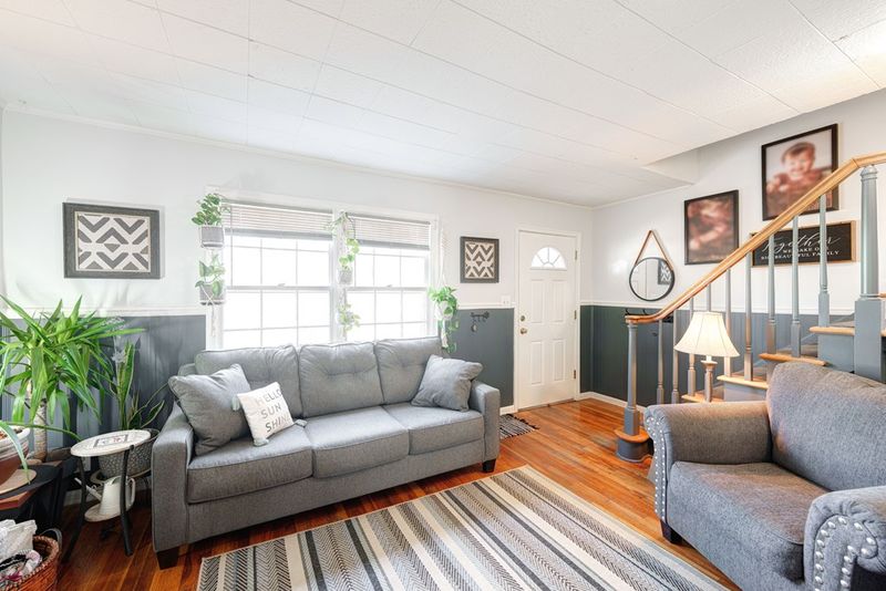 944 S 10th, Salina, KS 67401