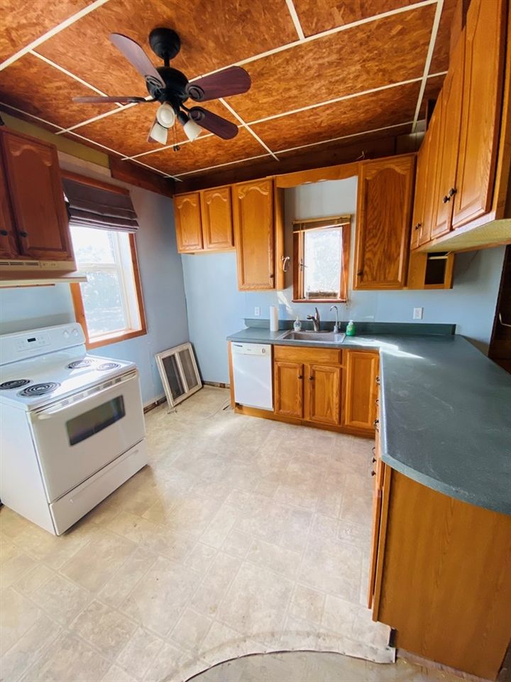 846 Ave U, Lorraine, KS 67459