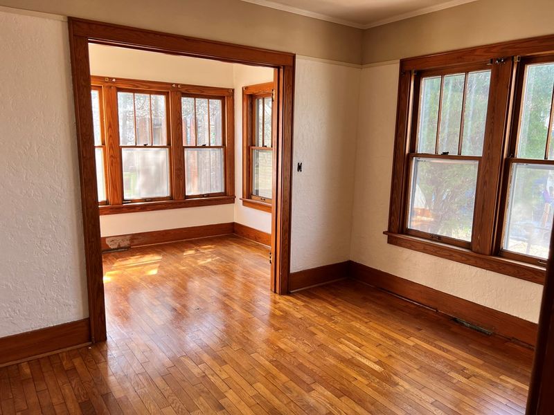 302 NE 11th, Abilene, KS 67410
