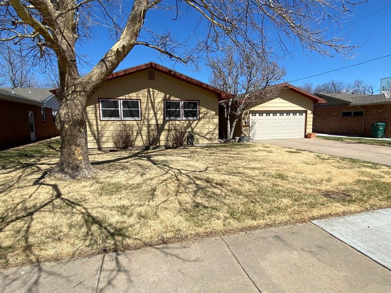 3626 22nd St, Great Bend, KS 67530