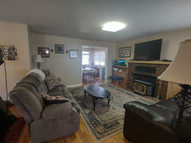 859 E 2nd, Russell, KS 67665