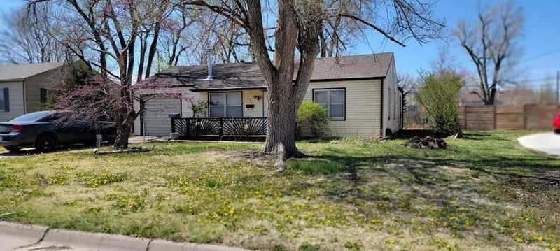 723 Osage, Salina, KS 67401