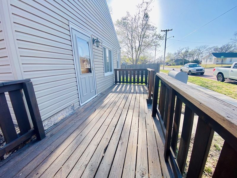 416 W 8th, Ellsworth, KS 67439
