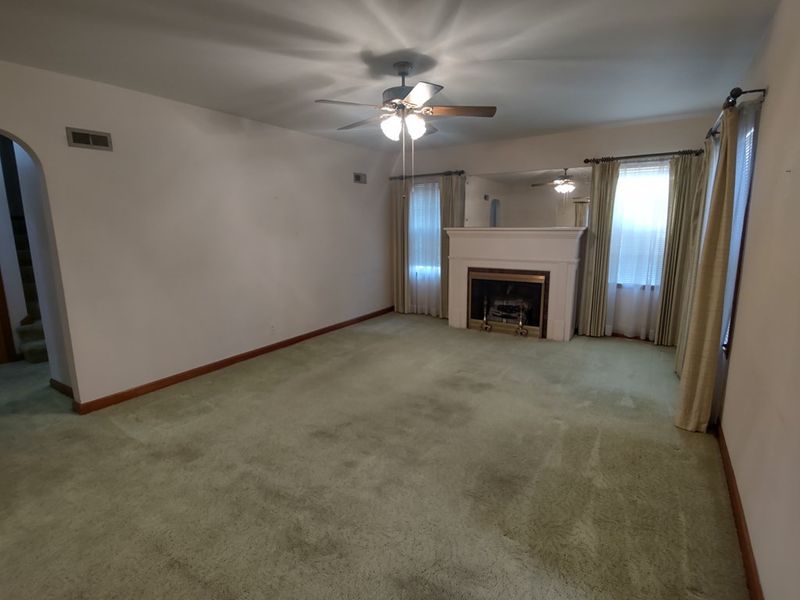 535 E 4th, Russell, KS 67665