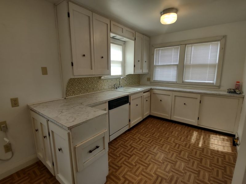 543 E 4th, Russell, KS 67665