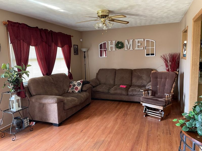 404 Yale, Salina, KS 67401