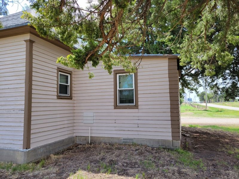 19412 Luray Ln, Luray, KS 67649
