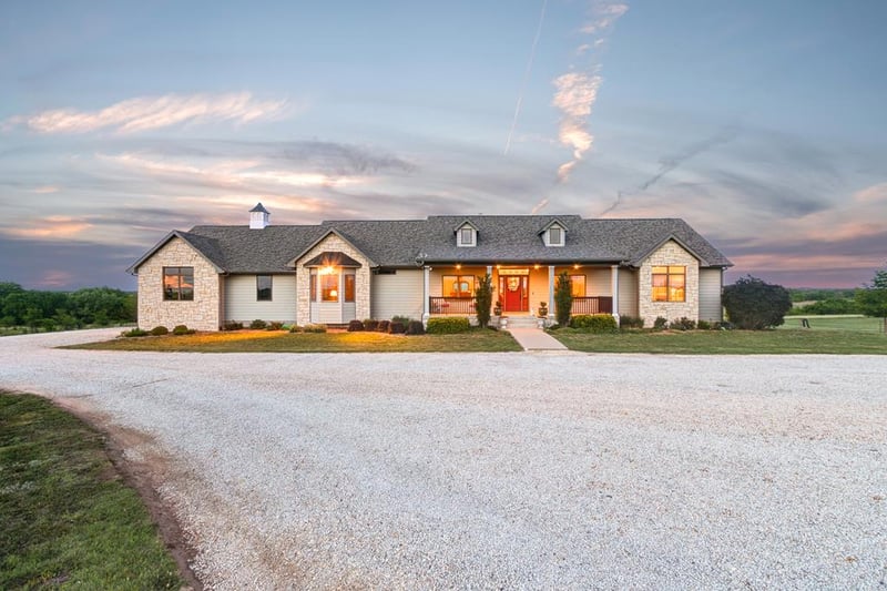 1456 K 18 Hwy, Bennington, KS 67422