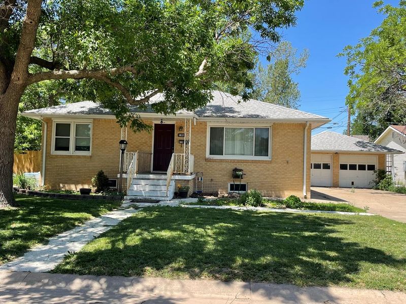 1411 Coolidge, Great Bend, KS 67530