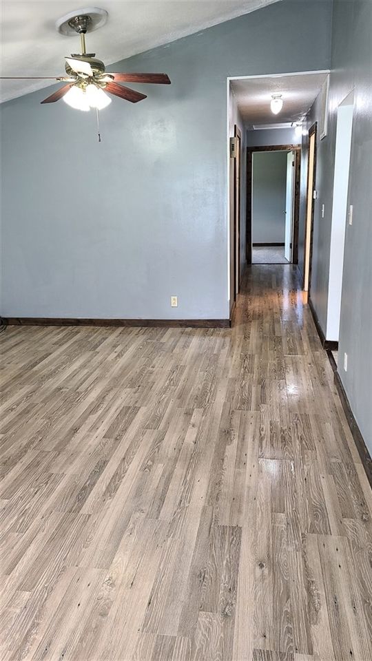 1411 Fairway Ave, Salina, KS 67401