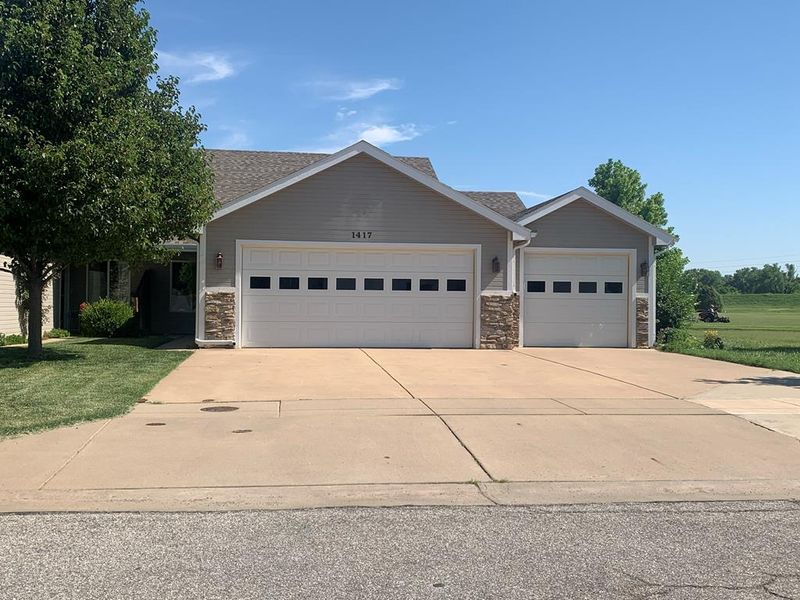 1417 Martin, Salina, KS 64701