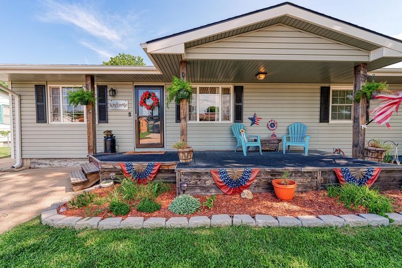 600 Marvin Ave, Salina, KS 67401