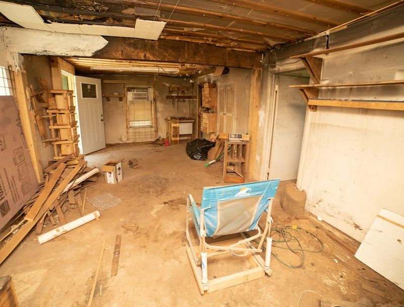 116 S Chicago St, Salina, KS 67401