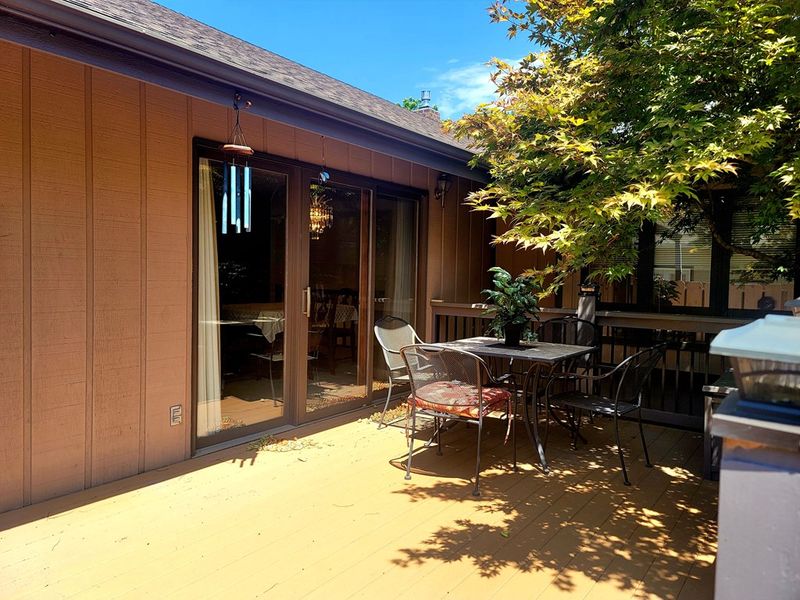 116 W Green, Lindsborg, KS 67456