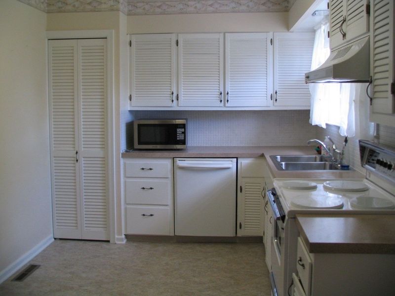 5213 Broadway, Great Bend, KS 67530