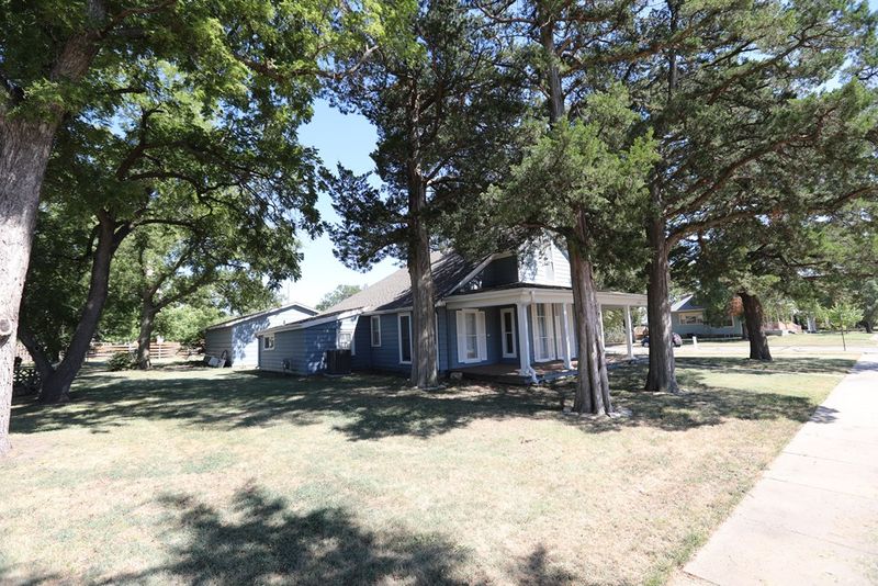 2115 D Ave, Wilson, KS 67490