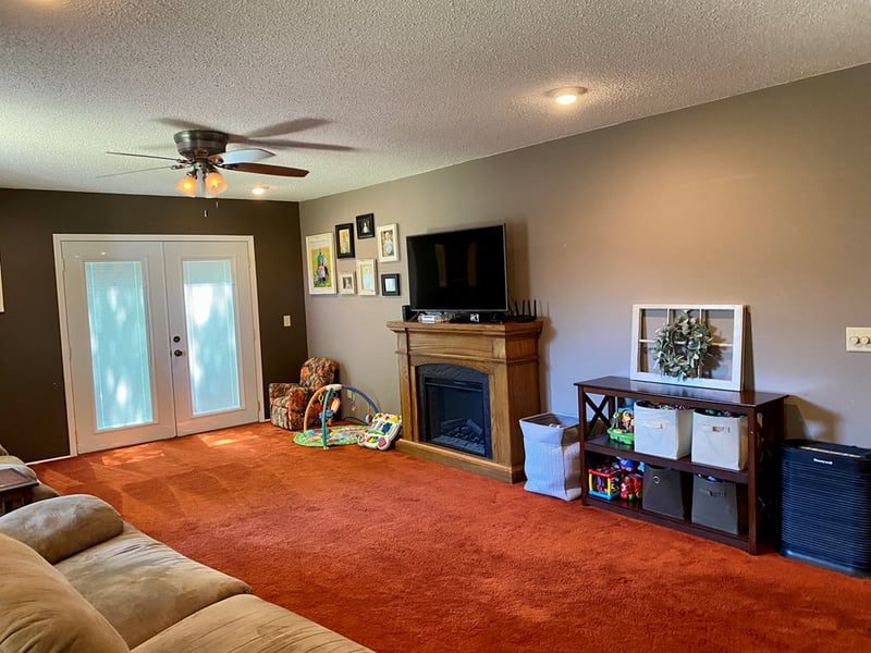 627 E Madison, Mankato, KS 66956