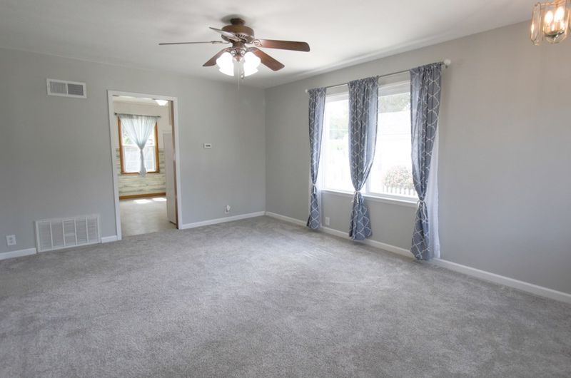 728 E Republic, Salina, KS 67401