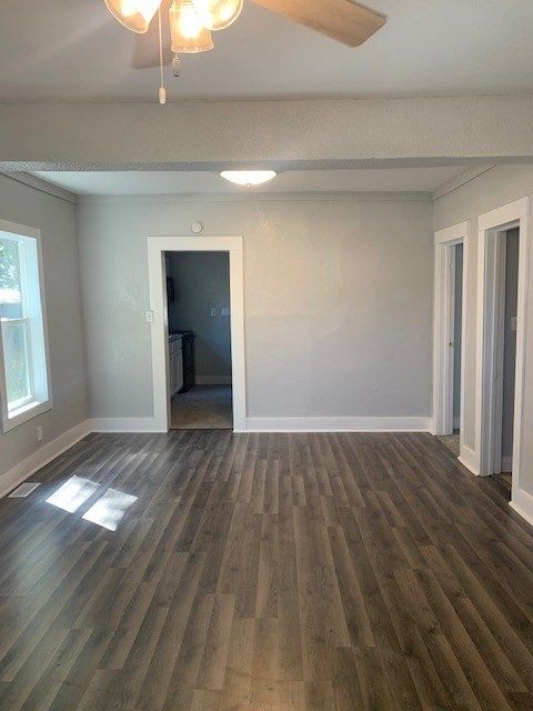 705 W Crawford St, Salina, KS 67401
