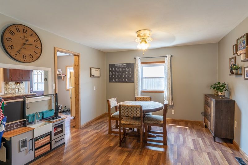 132 N Center Ave, Assaria, KS 67416
