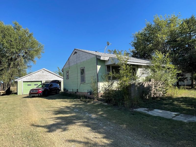 103 Church St, Roxbury, KS 67476