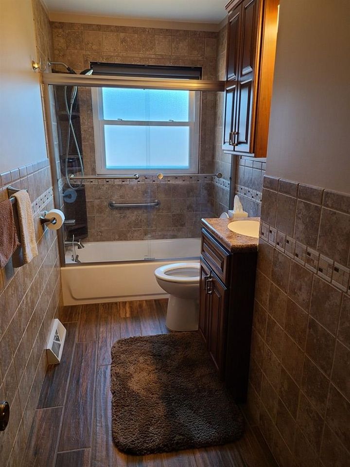 309 N St John, Russell, KS 67665