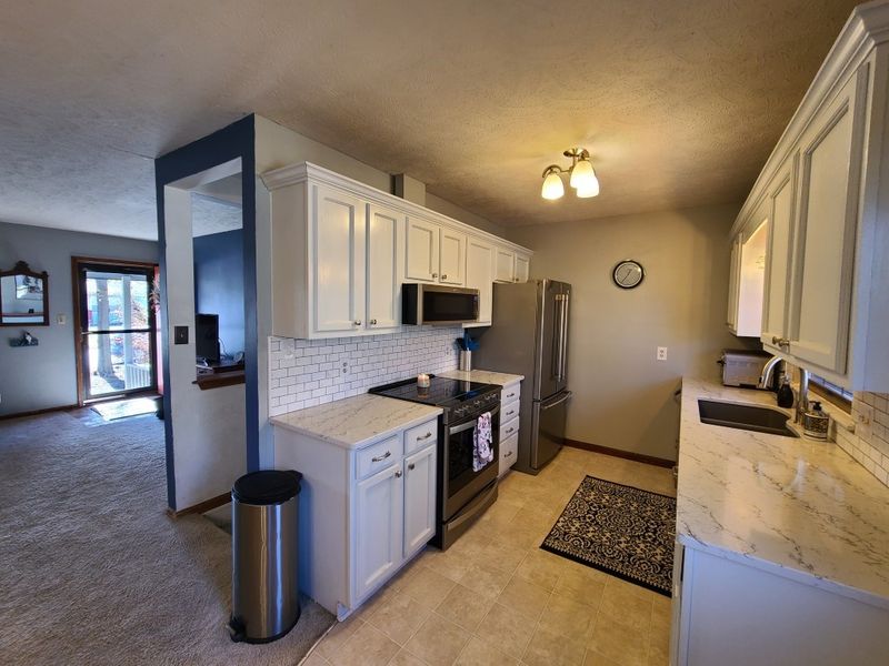 412 W Lindsborg St, Lindsborg, KS 67456