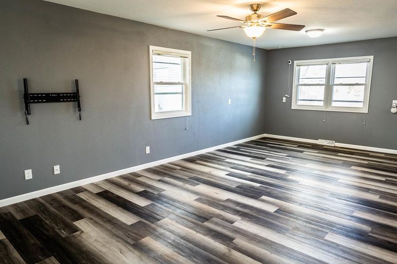 525 E 15th, Concordia, KS 66901