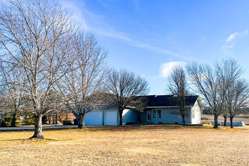 4280 N Sandy Ave, Salina, KS 67401
