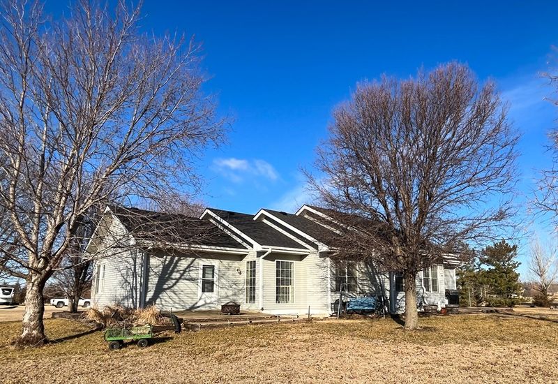 4280 N Sandy Ave, Salina, KS 67401