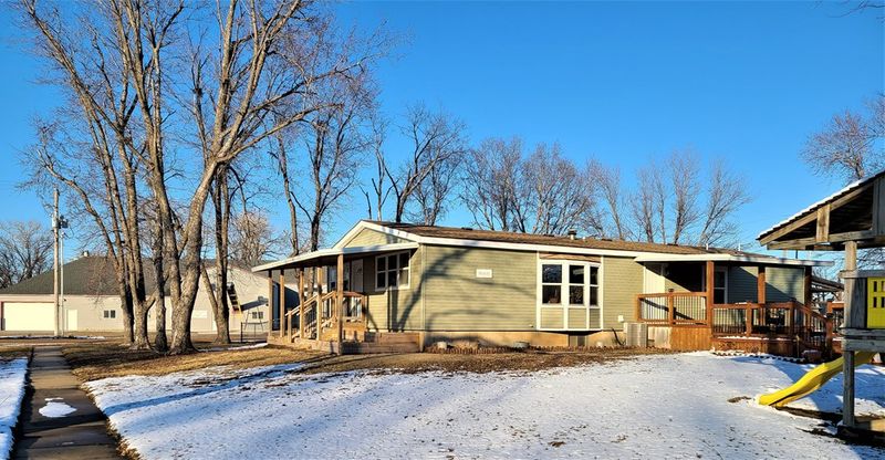 603 Ash St, Gypsum, KS 67448