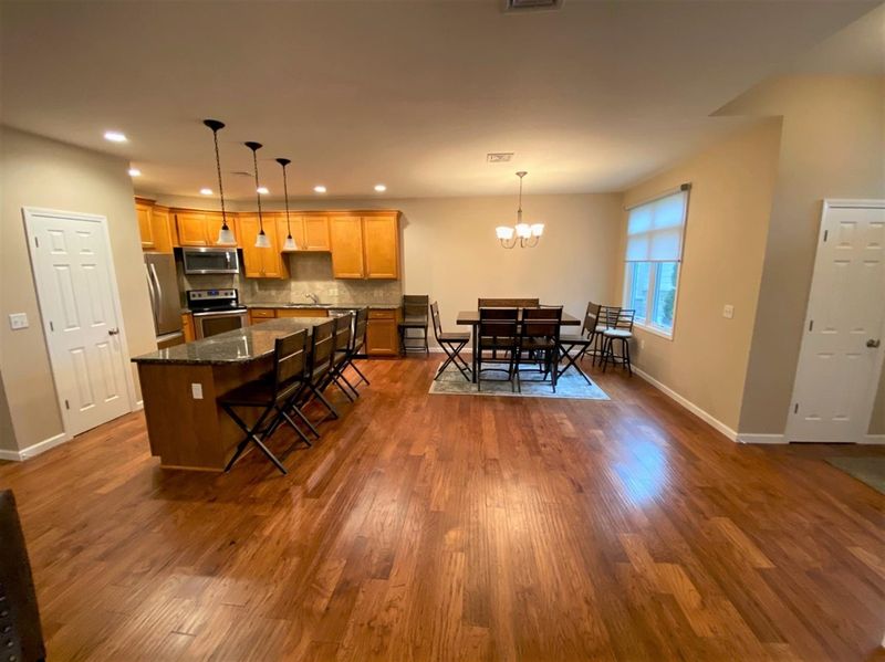 1802 Oakmont Ave, Great Bend, KS 67530