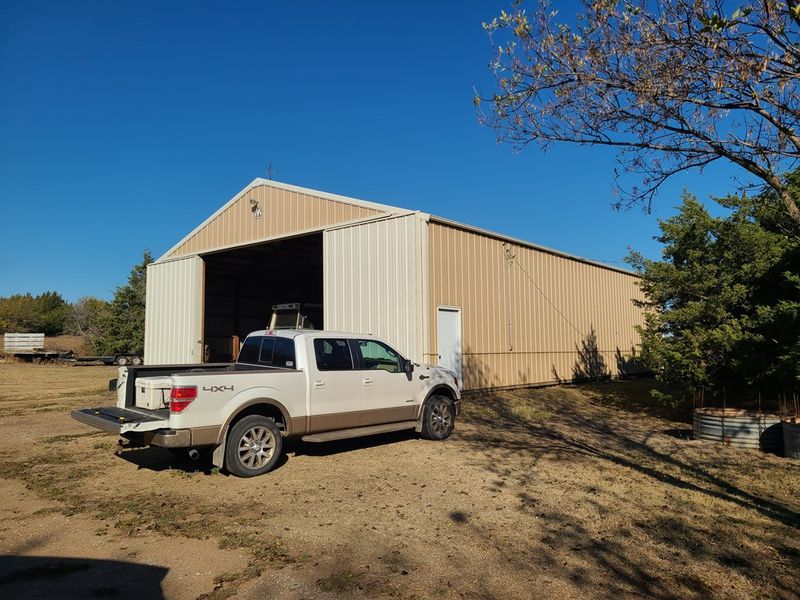 496 Rainbow Rd, Marquette, KS 67464