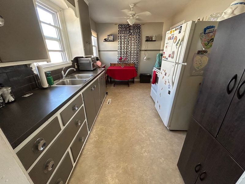 1918 Jackson St, Great Bend, KS 67530
