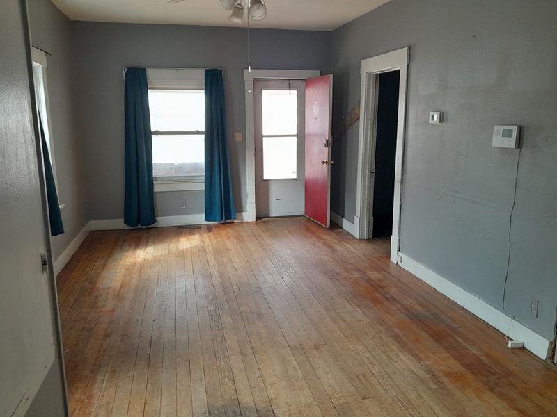 810 N Pine, Pratt, KS 67124