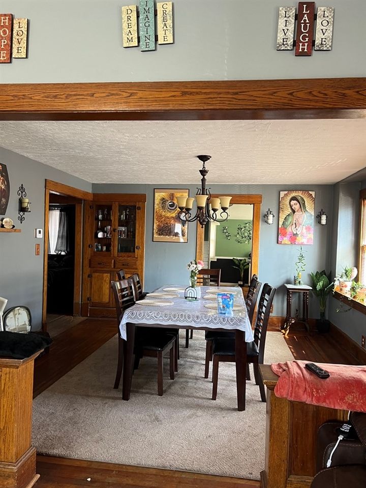 125 E Beloit Ave, Salina, KS 67401