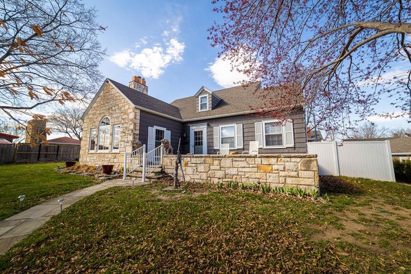 325 W 10th, Concordia, KS 66901