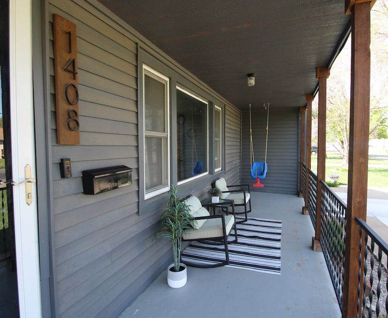 1408 Roach St, Salina, KS 67401