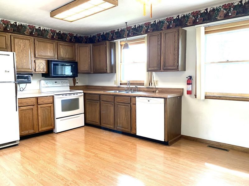 701 Harold, Salina, KS 67401
