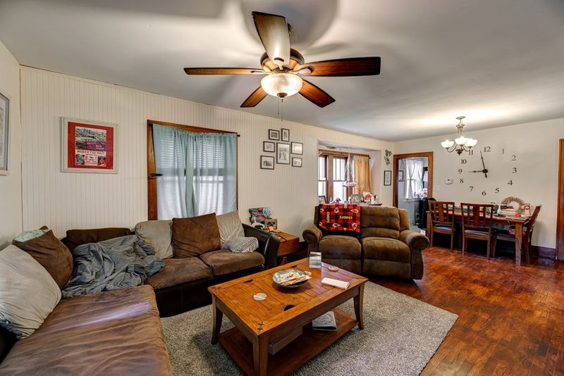 916 Sheridan St, Salina, KS 67401