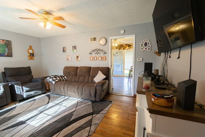 1931 Larson, Salina, KS 67401