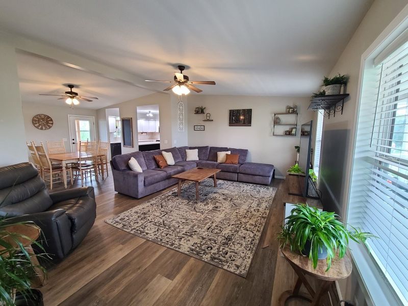 1690 Shawnee Rd, Lindsborg, KS 67456