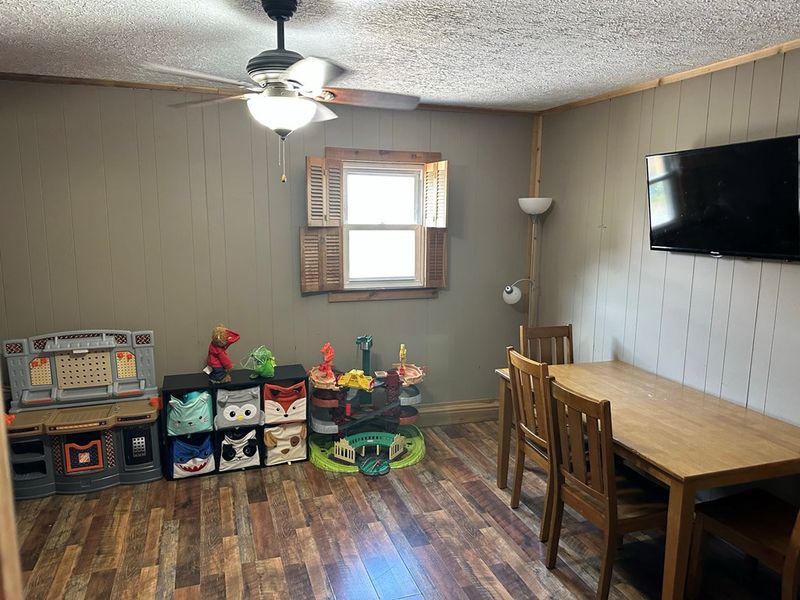1324 Eisenhower, Great Bend, KS 67530