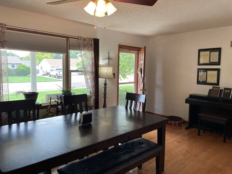 2916 27th, Great Bend, KS 67530