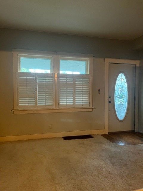 332 W Beloit, Salina, KS 67401