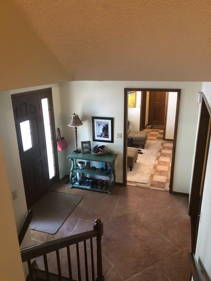 706 W Barton County Rd, Great Bend, KS 67530