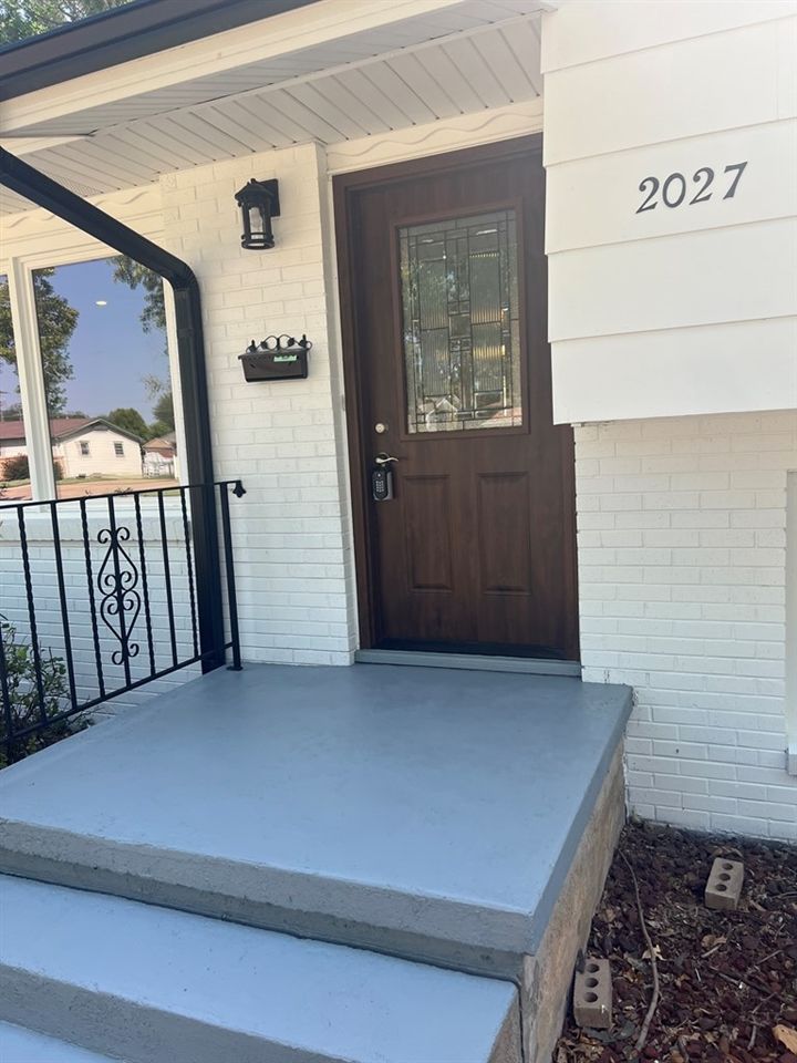 2027 Marc St, Salina, KS 67401