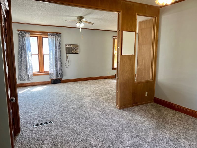221 S Lincoln, Mankato, KS 66956