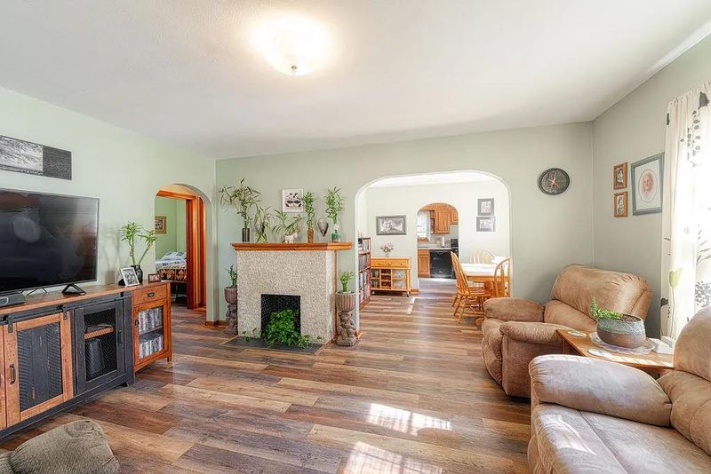 324 W Kirwin, Salina, KS 64701